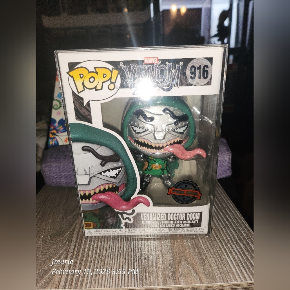 Funko Pop! Venomized Doctor Doom Figure With Soft Case